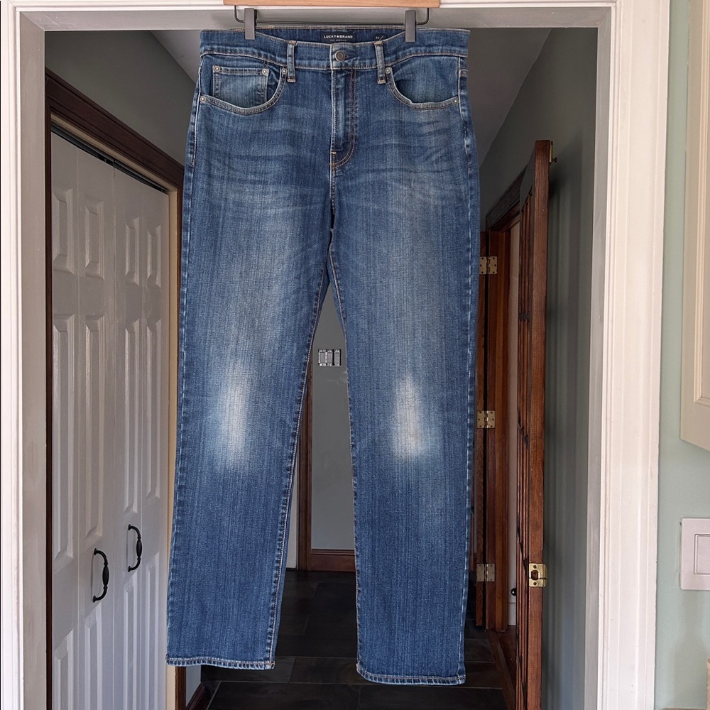 Men’s Lucky Brand 121 Slim Straight Dark Wash Jeans 1% Stretch Size 34/32